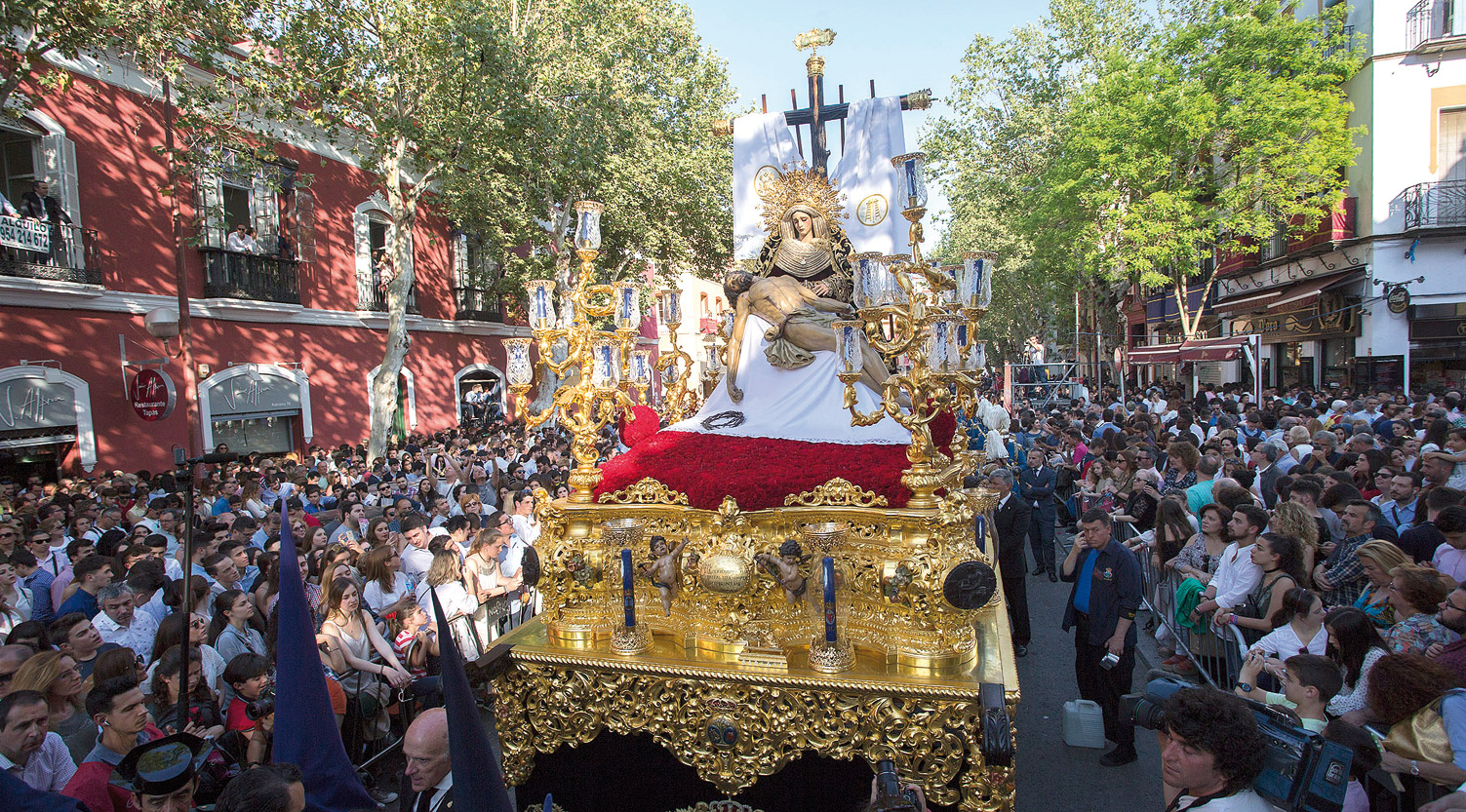 paso de la cofradia